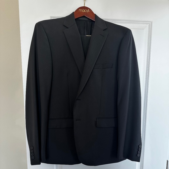 Men's Black Calvin Klein Suit - Picture 1 of 6